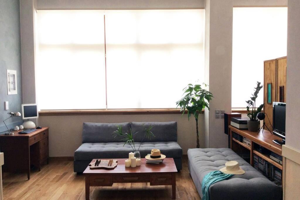 Unique - Spacious Studio With Rooftop / Thissio Athen Exterior foto
